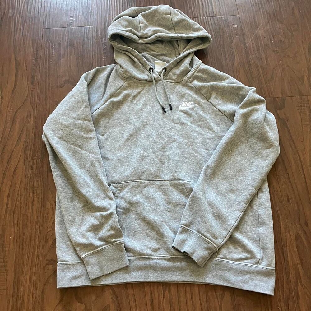 Nike Men's Grey Hoodie